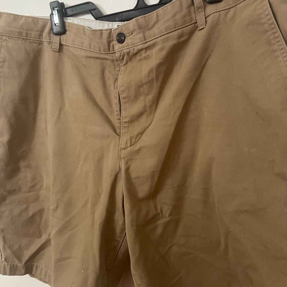 Dockers Men's Khaki Shorts - Picture 4 of 6